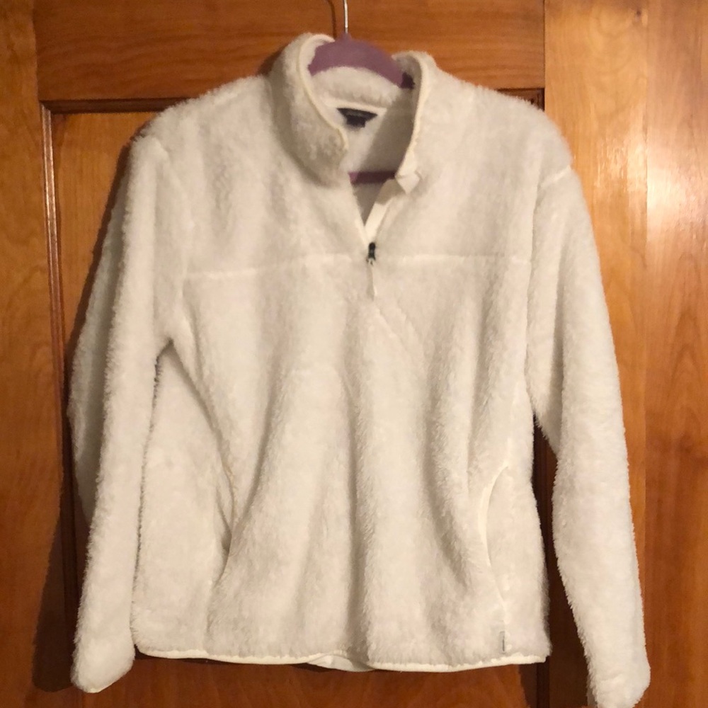 Eddie Bauer off- white fleece
